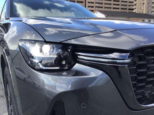 CX-60 3.3 XDハイブリッド プレミアム スポーツ ディーゼルタ 大型サンルーフ BOSEサウンドシステム ダブルサンルーフ シートヒー パワーゲート レーダークルコン パワーシート スマートキー オートハイビーム フルオートエアコン 4WD ABS アルミホイール(8枚目)