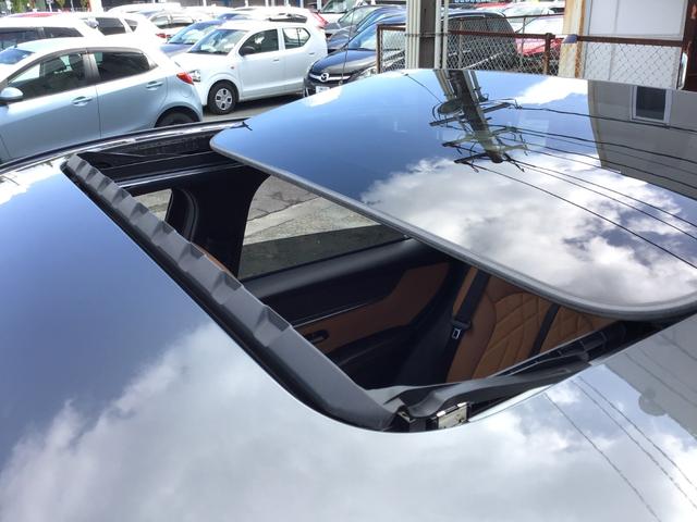 CX-60 3.3 XDハイブリッド プレミアム スポーツ ディーゼルタ 大型サンルーフ BOSEサウンドシステム ダブルサンルーフ シートヒー パワーゲート レーダークルコン パワーシート スマートキー オートハイビーム フルオートエアコン 4WD ABS アルミホイール(16枚目)