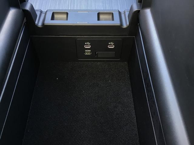 CX-60 3.3 XDハイブリッド プレミアム スポーツ ディーゼルタ 大型サンルーフ BOSEサウンドシステム ダブルサンルーフ シートヒー パワーゲート レーダークルコン パワーシート スマートキー オートハイビーム フルオートエアコン 4WD ABS アルミホイール(36枚目)