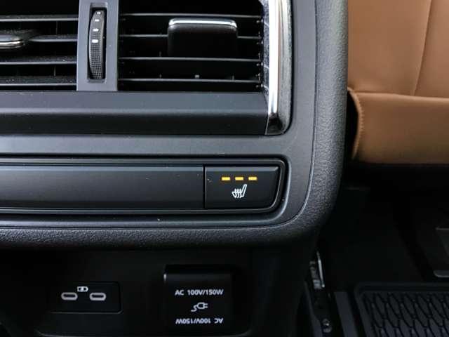 CX-60 3.3 XDハイブリッド プレミアム スポーツ ディーゼルタ 大型サンルーフ BOSEサウンドシステム ダブルサンルーフ シートヒー パワーゲート レーダークルコン パワーシート スマートキー オートハイビーム フルオートエアコン 4WD ABS アルミホイール(65枚目)