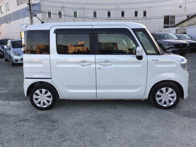 フレアワゴン ６６０　ハイブリッド　ＸＳ　両側電動スライドドア　ナビ　ＥＴＣ　衝突軽減ブレーキサポート　バックセンサー　スマートキープッシュスタート　オートハイビーム　Ａストップ　盗難防止装置　シートヒータ　キーフリー　オートエアコン　ＡＢＳ（8枚目）