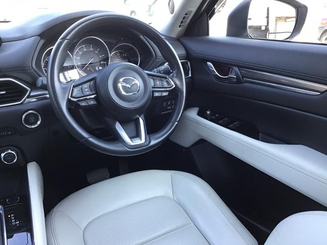 ハンドルも手にしっくり馴染み、握りやすく操作しやすいと思います。