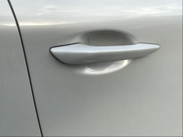 ＣＸ－６０ ３．３　ＸＤ　Ｓパッケージ　ディーゼルターボ　ナビ　ＥＴＣ　前後ドラレコ　全方位モニター　レーダークルコン　ＵＳＢ　ＤＳＣ　ＡＷ　前後ソナー　盗難防止装置　パワーウィンドウ　電動シート　エアコン　バックカメラ　前席シートヒーター　ターボ　ＨＢＣ（14枚目）