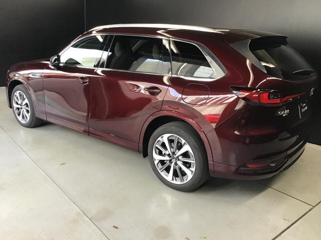 ＣＸ－８０ ３．３　ＸＤハイブリッド　プレミアム　モダン　ディーゼルター　デモアップカー　衝突被害軽減ブレーキ　全周囲カメラ　オートマチックハイビーム　アダプティブクルーズコントロール　革シート　３列シート　バックカメラ　電動シート　シートヒーター　４ＷＤ　サンルーフ（12枚目）