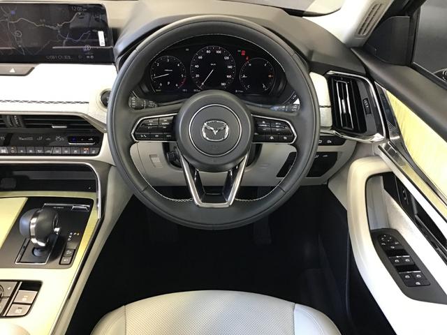 ＣＸ－８０ ３．３　ＸＤハイブリッド　プレミアム　モダン　ディーゼルター　デモアップカー　衝突被害軽減ブレーキ　全周囲カメラ　オートマチックハイビーム　アダプティブクルーズコントロール　革シート　３列シート　バックカメラ　電動シート　シートヒーター　４ＷＤ　サンルーフ（26枚目）