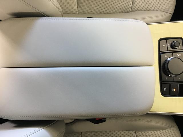 ＣＸ－８０ ３．３　ＸＤハイブリッド　プレミアム　モダン　ディーゼルター　デモアップカー　衝突被害軽減ブレーキ　全周囲カメラ　オートマチックハイビーム　アダプティブクルーズコントロール　革シート　３列シート　バックカメラ　電動シート　シートヒーター　４ＷＤ　サンルーフ（35枚目）