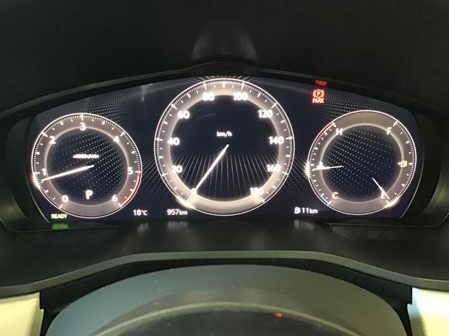 ＣＸ－８０ ３．３　ＸＤハイブリッド　プレミアム　モダン　ディーゼルター　デモアップカー　衝突被害軽減ブレーキ　全周囲カメラ　オートマチックハイビーム　アダプティブクルーズコントロール　革シート　３列シート　バックカメラ　電動シート　シートヒーター　４ＷＤ　サンルーフ（40枚目）