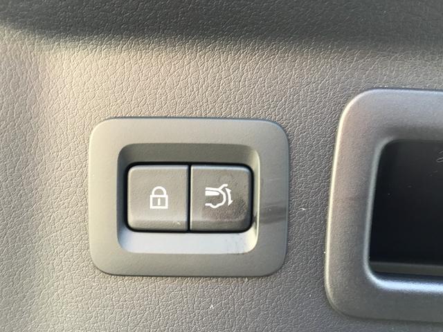 ＣＸ－８０ ３．３　ＸＤハイブリッド　プレミアム　モダン　ディーゼルター　デモアップカー　衝突被害軽減ブレーキ　全周囲カメラ　オートマチックハイビーム　アダプティブクルーズコントロール　革シート　３列シート　バックカメラ　電動シート　シートヒーター　４ＷＤ　サンルーフ（71枚目）