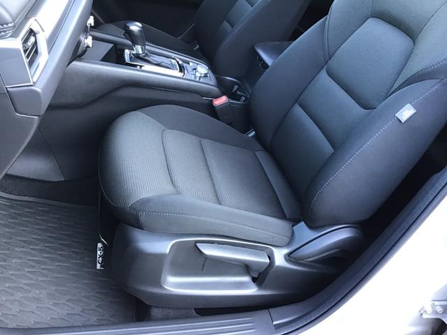 ＣＸ－５ ２．２　ＸＤ　スマート　エディション　ディーゼルターボ　４Ｗ　ＭＲＣＣ　前後センサー　寒冷地仕様　ＬＥＤランプ　ブレーキサポート　地デジ　Ｒカメラ　アイスト　４ＷＤ　ＤＶＤ再生　ＥＴＣ　スマートキー＆プッシュスタート　オートＬＥＤ　メモリーナビ　アルミホイール（22枚目）