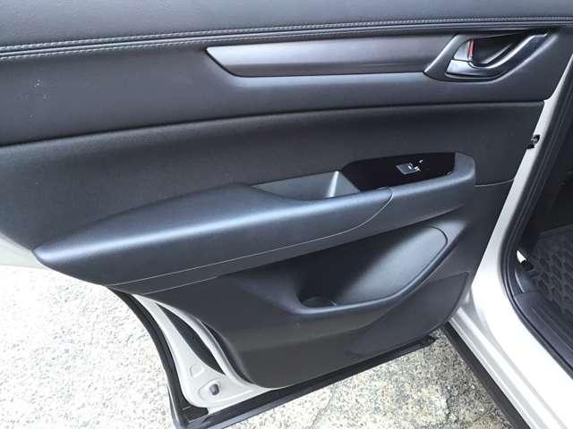 ＣＸ－５ ２．２　ＸＤ　スマート　エディション　ディーゼルターボ　４Ｗ　ＭＲＣＣ　前後センサー　寒冷地仕様　ＬＥＤランプ　ブレーキサポート　地デジ　Ｒカメラ　アイスト　４ＷＤ　ＤＶＤ再生　ＥＴＣ　スマートキー＆プッシュスタート　オートＬＥＤ　メモリーナビ　アルミホイール（51枚目）