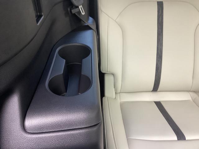 �O��ڂɂ��h�����N�z���_�[