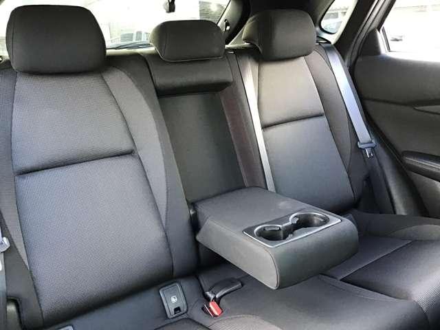 �Q��ڃV�[�g����l�̕��������b�N�X���Ă����������ԂɂȂ��Ă܂��B