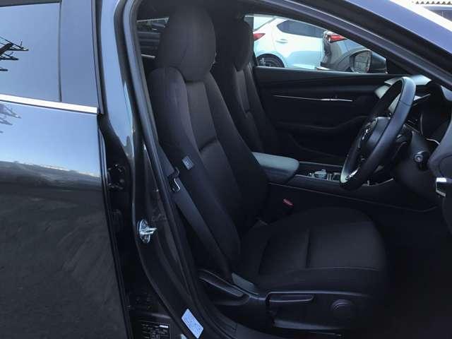 ���t�����g���ȃV�[�g��聙�@���h���C�u�����K�Ɋy���ނ��߂̑O�ȋ�ԁ��N���}�Ƃ̈�̊����S�n�悢�t�����g�V�[�g��