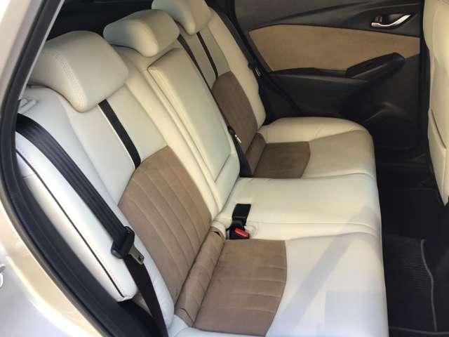 ���㕔���ȃV�[�g��聙�@�����A�V�[�g�����K�ȏ��S�n���V�|�g�̏��S�n���ǂ��A���s�Ȃǒ������^�]�ɂ������Ă��܂��B