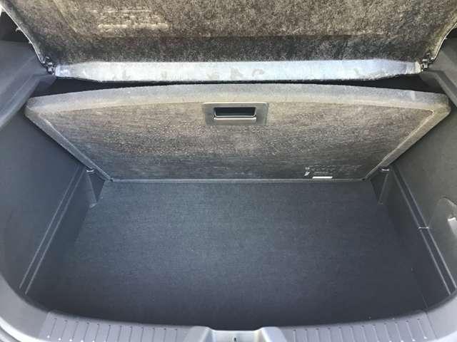 �A���_�[�X�y�[�X