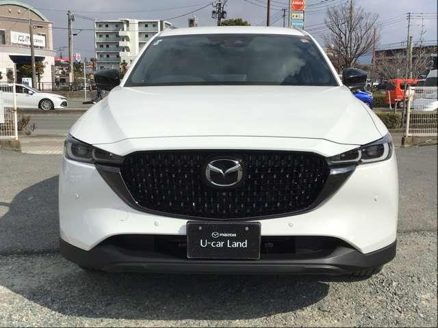 ＣＸ－８ ２．５　２５Ｓ　ブラックトーン　エディション　ナビ　ワイヤレス充電　シートヒーター　３６０°ビュー　ＬＥＤライト　スマートシティブレーキ　アルミホイール　オートエアコン　Ｐシート　メモリーナビゲーション　ＡＢＳ　Ｂカメラ　ＥＴＣ付き　スマートキー（8枚目）