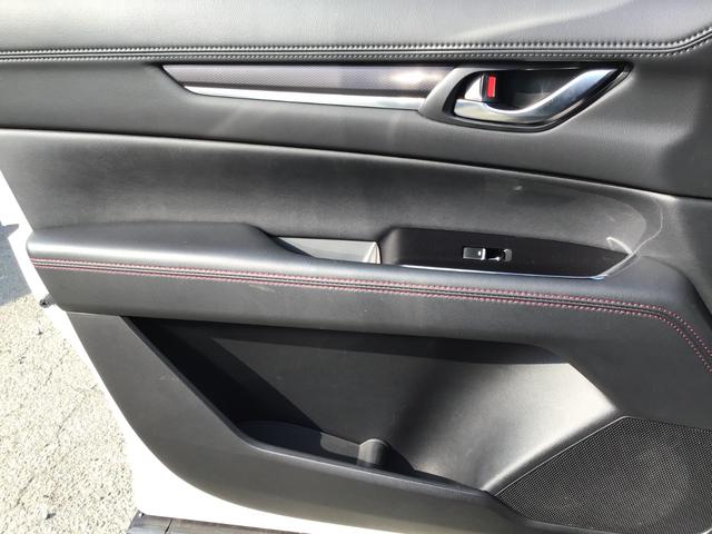 ＣＸ－８ ２．５　２５Ｓ　ブラックトーン　エディション　ナビ　ワイヤレス充電　シートヒーター　３６０°ビュー　ＬＥＤライト　スマートシティブレーキ　アルミホイール　オートエアコン　Ｐシート　メモリーナビゲーション　ＡＢＳ　Ｂカメラ　ＥＴＣ付き　スマートキー（50枚目）