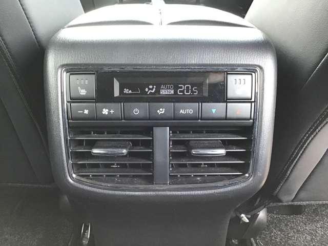 ＣＸ－８ ２．５　２５Ｓ　ブラックトーン　エディション　ナビ　ワイヤレス充電　シートヒーター　３６０°ビュー　ＬＥＤライト　スマートシティブレーキ　アルミホイール　オートエアコン　Ｐシート　メモリーナビゲーション　ＡＢＳ　Ｂカメラ　ＥＴＣ付き　スマートキー（57枚目）