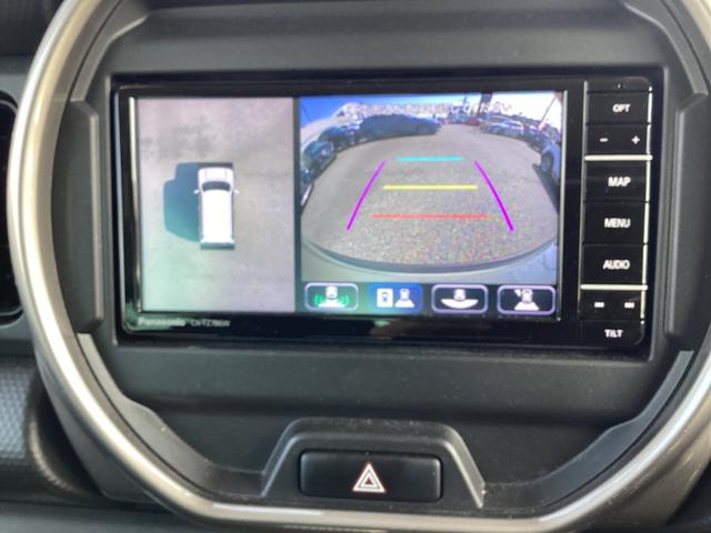 �R�U�O°�r���[���j�^�[�ł͂S�̃J�����őO�㍶�E�E���Չf���Ńh���C�o�[����͌����Ȃ��̈�̊댯�F�m���T�|�[�g�B�S���͂̎��p�����炵�A�������ԏ�╝�񂹁A�����H�i�����Ȃǂ̉^�]�̈��S�������߂܂�