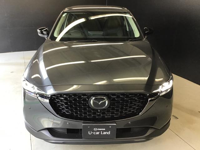 CX-5 2.0 20S ブラックトーンエディション パワーリフトゲート ワイヤレス充電 ナビ 電動パワーシート bluetooth アドバンストキー i-stop クリアランスソナー メモリーナビ オートエアコン アルミホイール USB 横滑防止装置(10枚目)