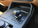 オートマのシフトレバーは操作しやすい位置にあります。