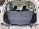 ラゲージルーム!後ろのシートは片方ずつ倒せます。乗る人や積む荷物に応じてアレンジが可能ですので多彩に使えてとても便利です。