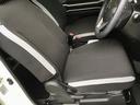 ☆フロント座席シート廻り☆　☆ドライブを快適に楽しむための前席空間☆クルマとの一体感が心地よいフロントシート☆