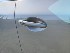 ���ޡ��ȥ����������Ƥ�����֤ǥ��å��ܥ���򲡤��ȡ���ξ���٤ƤΥɥ��β����ܾ���Ԥ����Ȥ�����ޤ��� 4