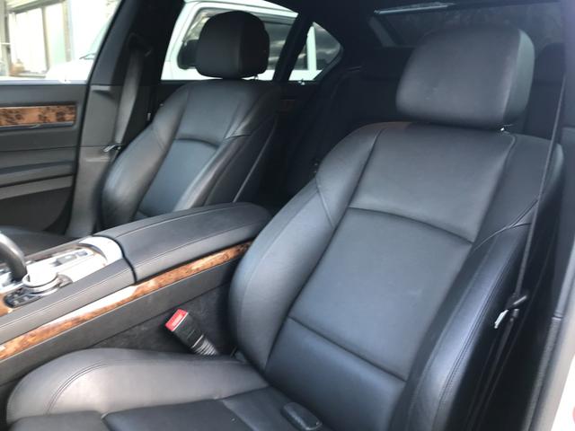 750i Mスポーツパッケージ&エアロ 20AW スポーツシート レザーパドル サンルーフ 黒革 ヒートヒーター ナビTV F&S&Bビュー LED V8ツインターボ ドライブレコーダー(33枚目)