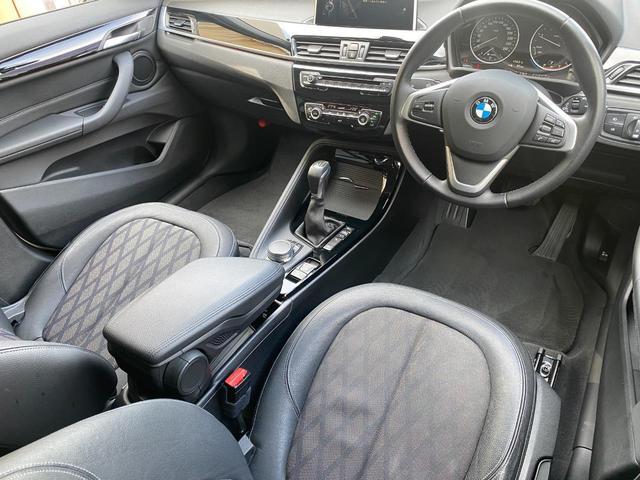 xDrive 18d xライン ハーフレザーシート コンフォートアクセス インテリジェントセーフティ パーキングアシスト(6枚目)