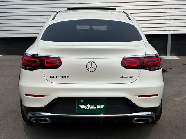 ＧＬＣ ＧＬＣ３００　４マチック　クーペ　ＡＭＧライン　後期　サンルーフ　レザーエクスクルーシブ　パナメリカーナグリル　ヘッドアップディスプレイ　全席シートヒーター　前席ベンチレーション　ＲＳＰ　全方位カメラ　２．０ＥＴＣ　電動リアゲート　前後ドラレコ（8枚目）