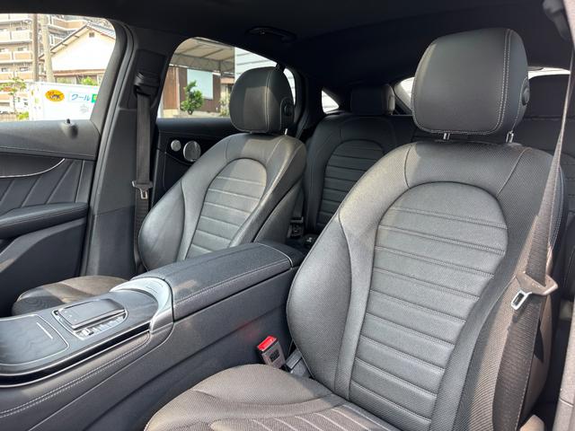 ＧＬＣ ＧＬＣ３００　４マチック　クーペ　ＡＭＧライン　後期　サンルーフ　レザーエクスクルーシブ　パナメリカーナグリル　ヘッドアップディスプレイ　全席シートヒーター　前席ベンチレーション　ＲＳＰ　全方位カメラ　２．０ＥＴＣ　電動リアゲート　前後ドラレコ（17枚目）