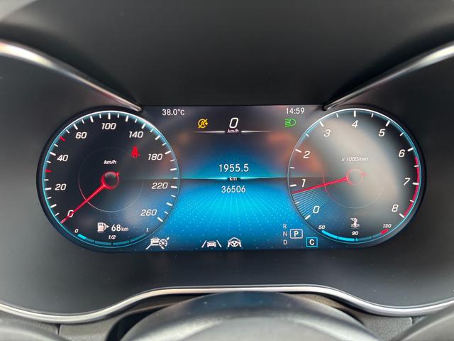 ＧＬＣ ＧＬＣ３００　４マチック　クーペ　ＡＭＧライン　後期　サンルーフ　レザーエクスクルーシブ　パナメリカーナグリル　ヘッドアップディスプレイ　全席シートヒーター　前席ベンチレーション　ＲＳＰ　全方位カメラ　２．０ＥＴＣ　電動リアゲート　前後ドラレコ（40枚目）
