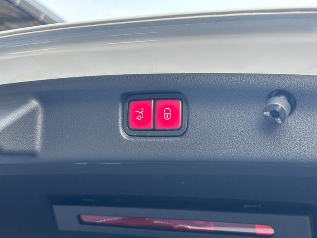 Ｃクラス Ｃ２００　４マチックアバンギャルド　ＡＭＧライン　１オーナー　パノラマサンルーフ　レザーエクスクルーシブ　ＨＵＤ　３６０カメラ　リアアクスルステアリング　シートヒーター　レーダーセーフティ　アダプティブクルーズコントロール　フルセグＴＶ　２．０ＥＴＣ（58枚目）