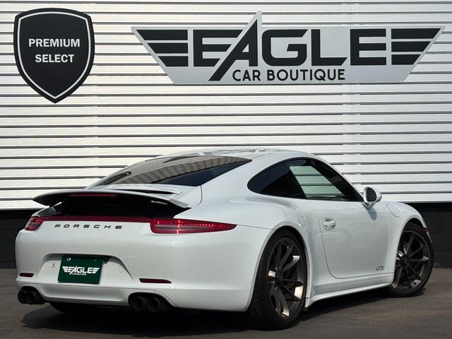９１１ ９１１カレラＧＴＳ　スポクロ　ＰｏｗｅｒＣｒａｆｔマフラー　純正ＧＴ３アルミホイール　Ｈ＆Ｒダウンサス　ＢＯＳＥサウンド　ＰＴＶプラス　アルカンターラルーフ　ＧＴＳスポーツシート　ＡｐｐｌｅＣａｒＰｌａｙ　バックカメラ（10枚目）