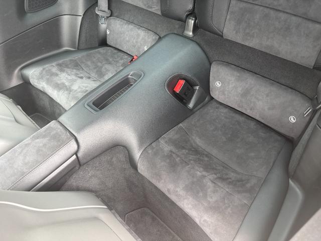 ９１１ ９１１カレラＧＴＳ　スポクロ　ＰｏｗｅｒＣｒａｆｔマフラー　純正ＧＴ３アルミホイール　Ｈ＆Ｒダウンサス　ＢＯＳＥサウンド　ＰＴＶプラス　アルカンターラルーフ　ＧＴＳスポーツシート　ＡｐｐｌｅＣａｒＰｌａｙ　バックカメラ（24枚目）
