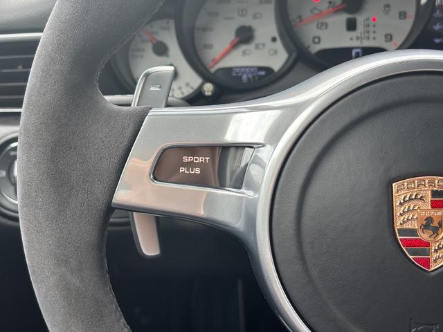 ９１１ ９１１カレラＧＴＳ　スポクロ　ＰｏｗｅｒＣｒａｆｔマフラー　純正ＧＴ３アルミホイール　Ｈ＆Ｒダウンサス　ＢＯＳＥサウンド　ＰＴＶプラス　アルカンターラルーフ　ＧＴＳスポーツシート　ＡｐｐｌｅＣａｒＰｌａｙ　バックカメラ（45枚目）