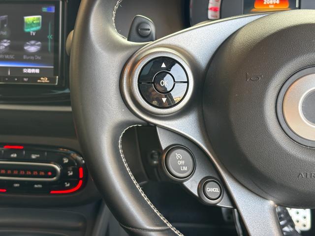 スマートフォーフォー ＢＲＡＢＵＳ　スポーツ　１オナ　社外２ＤＩＮナビ　フルセグＴＶ　バックカメラ　黒革シート　ガラスルーフ　純正ブラバスアルミ　前席シートヒーター　Ｂｌｕ－ｒａｙ　車線逸脱警告　衝突警告　ＥＴＣ　ドラレコ　クルーズコントロール（39枚目）