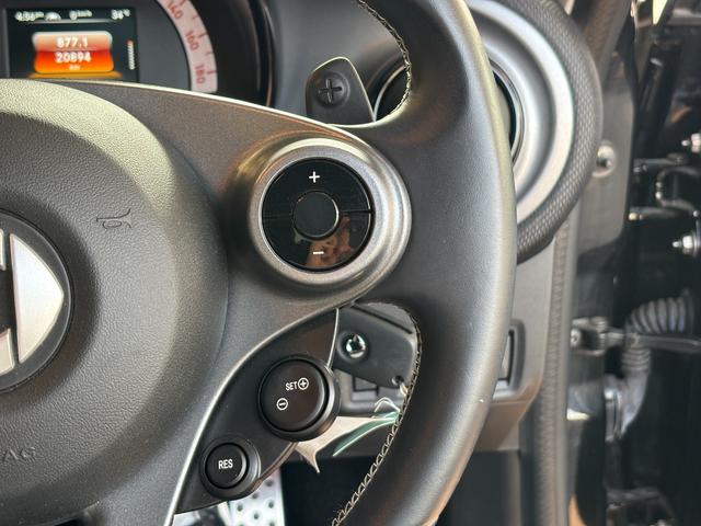 スマートフォーフォー ＢＲＡＢＵＳ　スポーツ　１オナ　社外２ＤＩＮナビ　フルセグＴＶ　バックカメラ　黒革シート　ガラスルーフ　純正ブラバスアルミ　前席シートヒーター　Ｂｌｕ－ｒａｙ　車線逸脱警告　衝突警告　ＥＴＣ　ドラレコ　クルーズコントロール（40枚目）