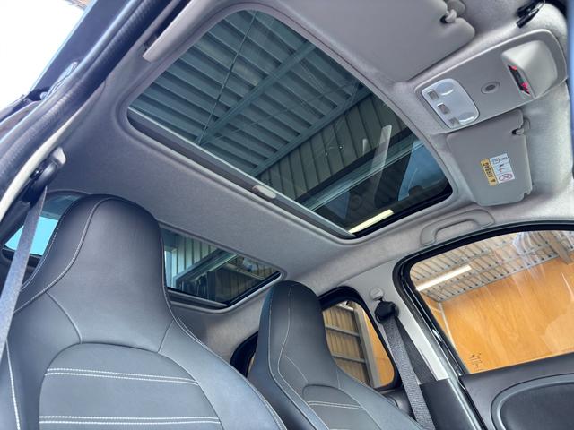 スマートフォーフォー ＢＲＡＢＵＳ　スポーツ　１オナ　社外２ＤＩＮナビ　フルセグＴＶ　バックカメラ　黒革シート　ガラスルーフ　純正ブラバスアルミ　前席シートヒーター　Ｂｌｕ－ｒａｙ　車線逸脱警告　衝突警告　ＥＴＣ　ドラレコ　クルーズコントロール（50枚目）