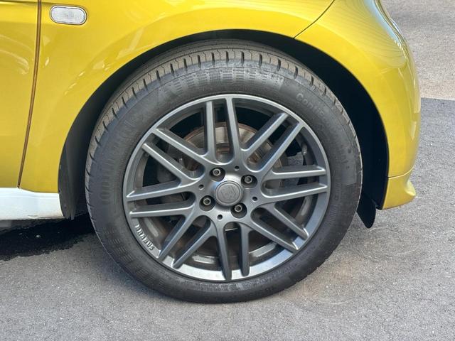 スマートフォーツーカブリオ ＢＲＡＢＵＳ　スポーツ　１年保証付ｏｒ運搬費弊社負担　社外９型ナビ　黒革　シートヒーター　ＴＶ　Ｂカメラ　ＣＤ・ＤＶＤ・Ｂｌｕｅｔｏｏｔｈ　衝突軽減ブレーキ　レーンキープ　障害物センサ　純正１６インチＡＷ　全方位ドラレコ（38枚目）