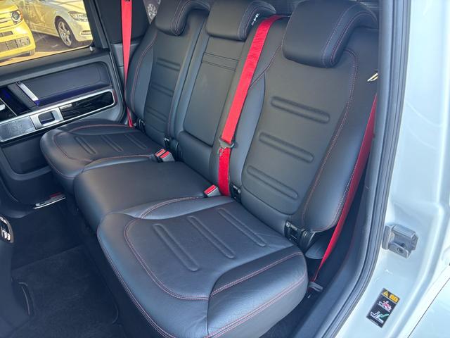 Gクラス G350d AMGライン 1年保証付 1オーナー アダプティブダンピングシステム ラグジュアリーPKG レーダーセーフティーPKG サンルーフ 全方位カメラ ブルメスター ナビ・フルセグTV  黒革 シートヒータ アンビエント(5枚目)