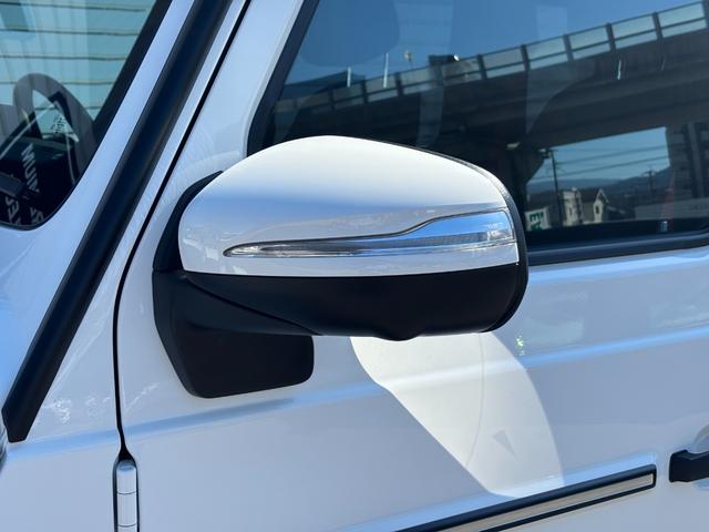 Gクラス G350d AMGライン 1年保証付 1オーナー アダプティブダンピングシステム ラグジュアリーPKG レーダーセーフティーPKG サンルーフ 全方位カメラ ブルメスター ナビ・フルセグTV  黒革 シートヒータ アンビエント(23枚目)