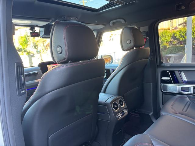 Gクラス G350d AMGライン 1年保証付 1オーナー アダプティブダンピングシステム ラグジュアリーPKG レーダーセーフティーPKG サンルーフ 全方位カメラ ブルメスター ナビ・フルセグTV  黒革 シートヒータ アンビエント(42枚目)