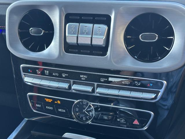 Gクラス G350d AMGライン 1年保証付 1オーナー アダプティブダンピングシステム ラグジュアリーPKG レーダーセーフティーPKG サンルーフ 全方位カメラ ブルメスター ナビ・フルセグTV  黒革 シートヒータ アンビエント(48枚目)