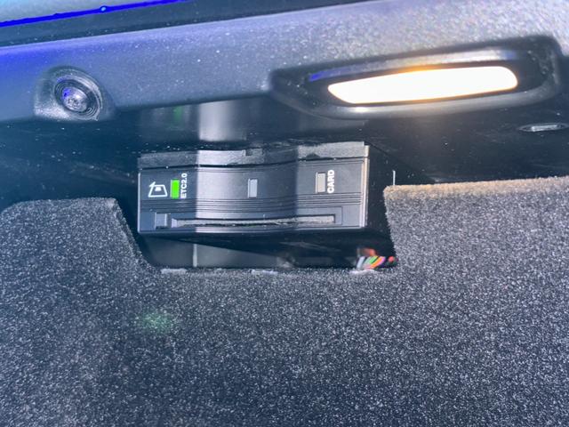 Gクラス G350d AMGライン 1年保証付 1オーナー アダプティブダンピングシステム ラグジュアリーPKG レーダーセーフティーPKG サンルーフ 全方位カメラ ブルメスター ナビ・フルセグTV  黒革 シートヒータ アンビエント(56枚目)