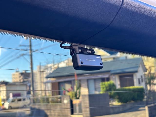 Gクラス G350d AMGライン 1年保証付 1オーナー アダプティブダンピングシステム ラグジュアリーPKG レーダーセーフティーPKG サンルーフ 全方位カメラ ブルメスター ナビ・フルセグTV  黒革 シートヒータ アンビエント(61枚目)