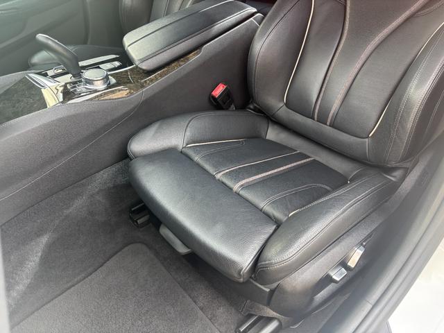 ５シリーズ ５２３ｄ　Ｍスポーツ　ハイラインパッケージ　１年保証付　黒革　ヘッドアップディスプレイ　全席シートヒーター　Ｍ５ルックリアバンパー　フロントスポイラー　ドライビングアシストプラス　全方位カメラ　ＡＣＣ　ＬＤＷ　ＬＣＷ　クロストラフィック　ＥＴＣ（25枚目）