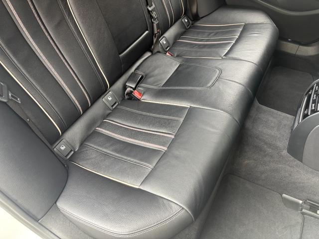 ５シリーズ ５２３ｄ　Ｍスポーツ　ハイラインパッケージ　１年保証付　黒革　ヘッドアップディスプレイ　全席シートヒーター　Ｍ５ルックリアバンパー　フロントスポイラー　ドライビングアシストプラス　全方位カメラ　ＡＣＣ　ＬＤＷ　ＬＣＷ　クロストラフィック　ＥＴＣ（28枚目）