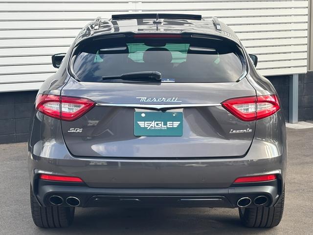 レヴァンテ Ｓグランスポーツ　左ハンドル　パノラマサンルーフ　赤革　カーボントリム　ハーマンカードン　ＡＣＣ　ＯＰ２１ＡＷ（ヘリオス）　全席シートヒーター　Ｒドア拡張キーレス　トランクキックセンサー　全方位カメラ　イージーエントリ（16枚目）